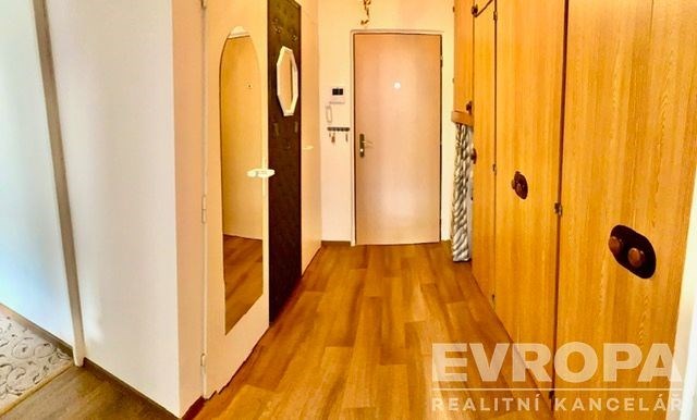 Pronájem bytu 2+kk, Kolín - Kolín II, Moravcova, 38 m2