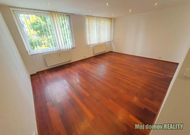 Pronájem bytu 3+kk, Praha - Strašnice, Pod strání, 71 m2