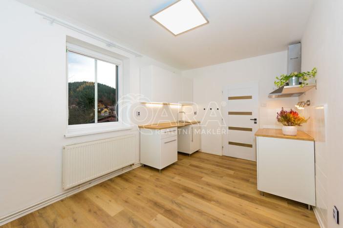 Pronájem bytu 2+kk, Trutnov - Horní Staré Město, Rýchorská, 50 m2