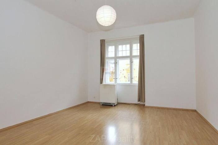 Pronájem bytu 2+kk, Praha - Smíchov, Grafická, 42 m2