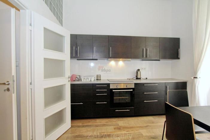 Pronájem bytu 2+kk, Praha - Smíchov, Grafická, 42 m2