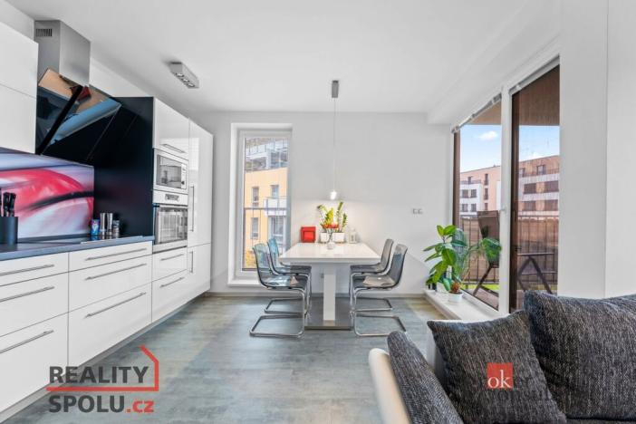 Prodej bytu 2+kk, Hradec Králové - Třebeš, Pod Svahem, 56 m2