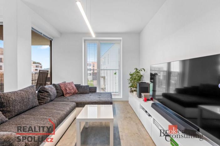 Prodej bytu 2+kk, Hradec Králové - Třebeš, Pod Svahem, 56 m2