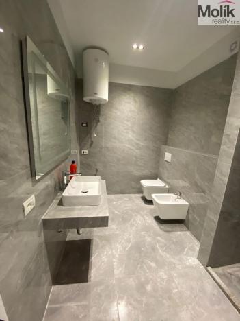 Prodej bytu 3+kk, Drač, 110 m2