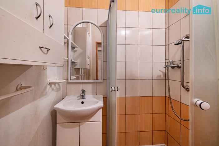 Prodej bytu 2+1, Mariánské Lázně, Skalníkova, 53 m2