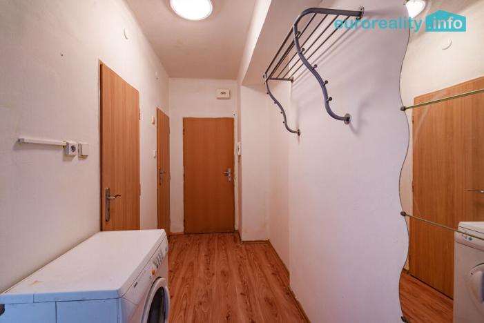 Prodej bytu 2+1, Mariánské Lázně, Skalníkova, 53 m2