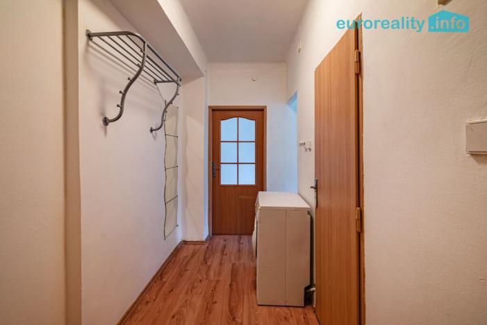 Prodej bytu 2+1, Mariánské Lázně, Skalníkova, 53 m2