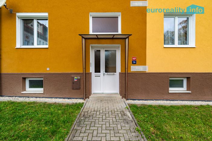 Prodej bytu 2+1, Mariánské Lázně, Skalníkova, 53 m2