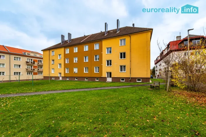 Prodej bytu 2+1, Mariánské Lázně, Skalníkova, 53 m2