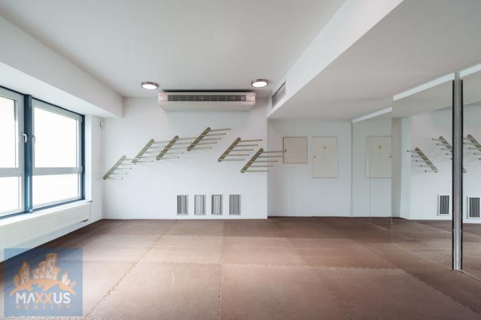 Pronájem obchodního prostoru, Praha - Vinohrady, Chrudimská, 360 m2