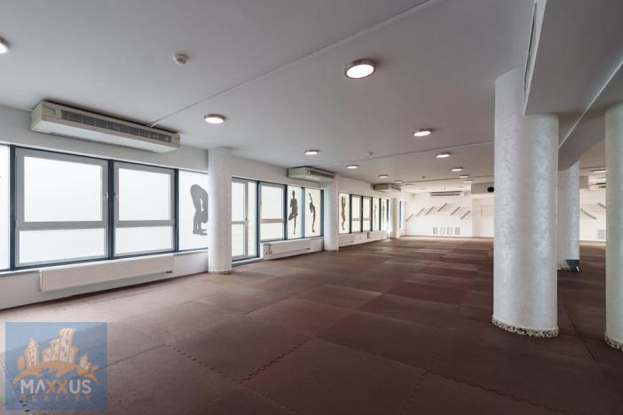 Pronájem obchodního prostoru, Praha - Vinohrady, Chrudimská, 360 m2
