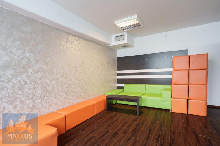 Pronájem obchodního prostoru, Praha - Vinohrady, Chrudimská, 360 m2