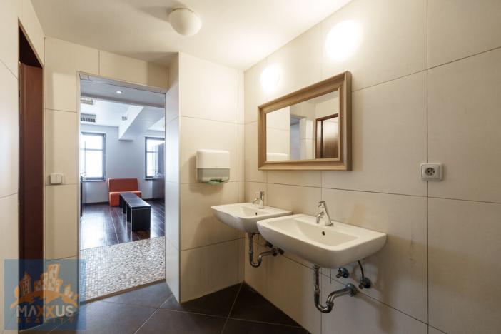 Pronájem obchodního prostoru, Praha - Vinohrady, Chrudimská, 360 m2