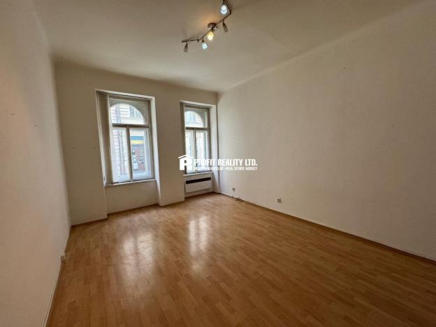 Pronájem bytu 1+1, Praha - Nové Město, Pštrossova, 48 m2