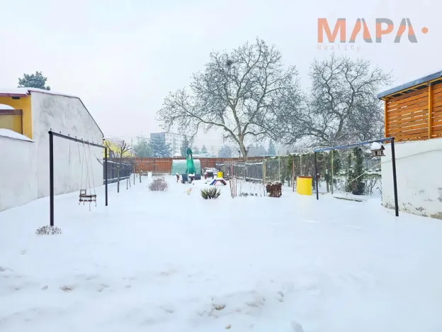 Pronájem bytu 1+1, Chomutov, Kadaňská, 37 m2