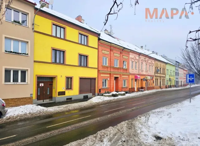 Pronájem bytu 1+1, Chomutov, Kadaňská, 37 m2