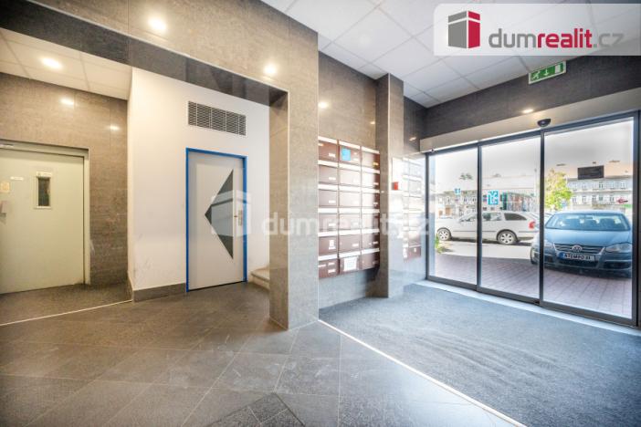Pronájem kanceláře, České Budějovice - České Budějovice 6, Novohradská, 25 m2