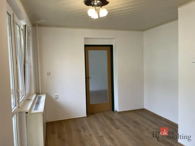 Pronájem bytu 3+1, Jindřichův Hradec - Jindřichův Hradec III, Sídliště, 68 m2