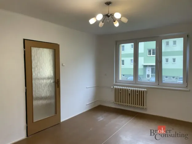 Pronájem bytu 3+1, Jindřichův Hradec - Jindřichův Hradec III, Sídliště, 68 m2