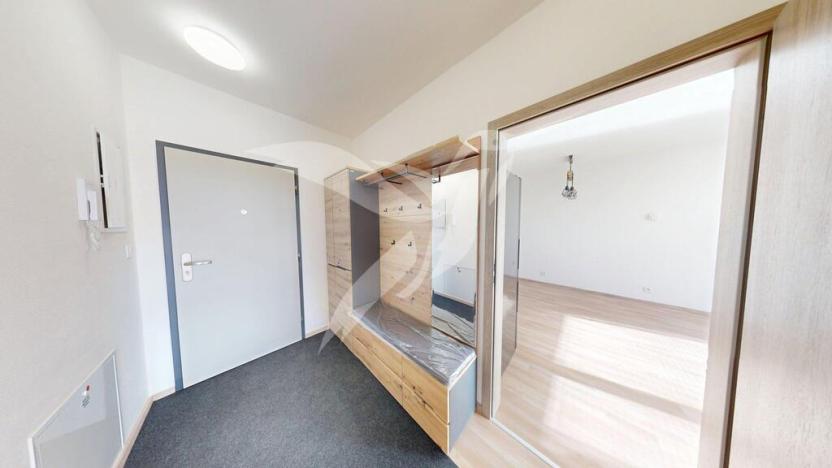 Pronájem bytu 2+kk, Plzeň, Nad Dvorem, 52 m2