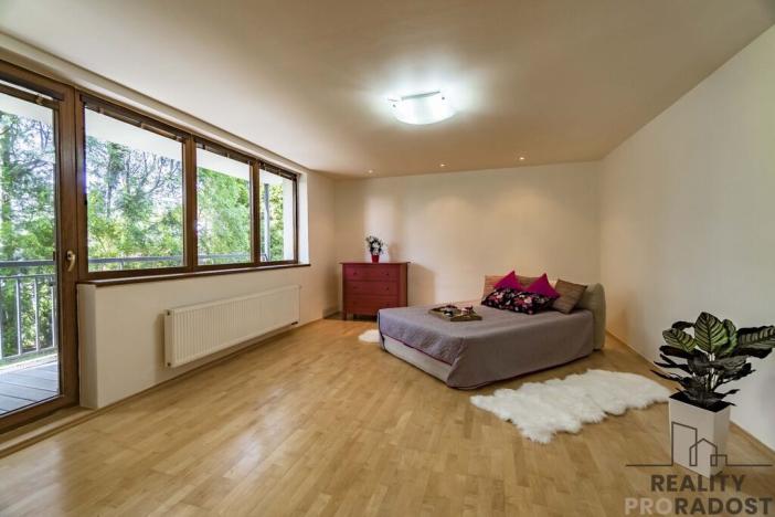 Pronájem rodinného domu, Ostrava, U Váhy, 296 m2