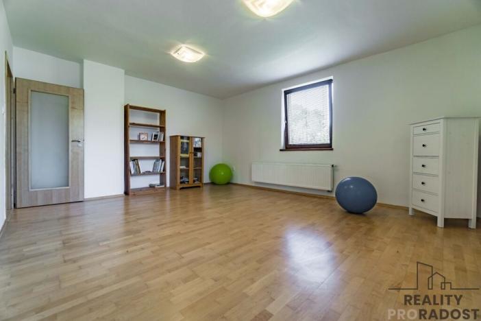 Pronájem rodinného domu, Ostrava, U Váhy, 296 m2