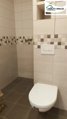 Pronájem bytu 1+kk, Cheb, Růžová, 25 m2