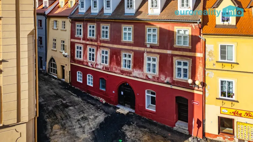 Prodej atypického bytu, Cheb, Cechovní, 168 m2
