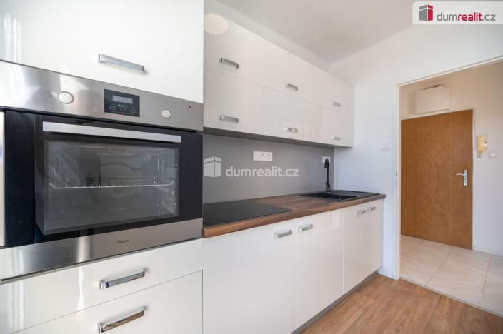 Pronájem bytu 2+1, Lhenice, Netolická, 52 m2