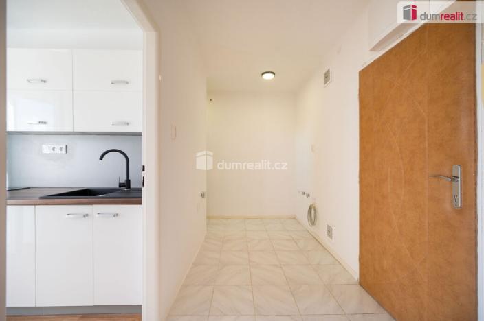 Pronájem bytu 2+1, Lhenice, Netolická, 52 m2
