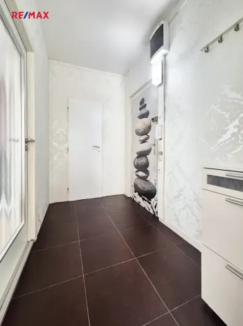 Pronájem bytu 3+1, Praha - Hlubočepy, Lamačova, 63 m2