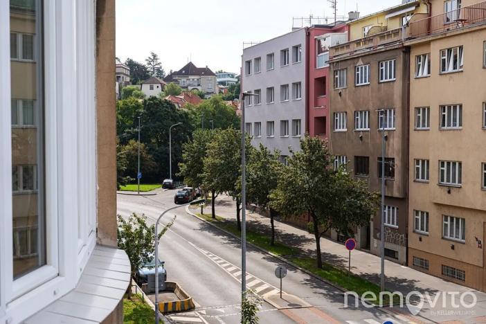 Prodej bytu 1+kk, Praha - Podolí, Na dolinách, 39 m2