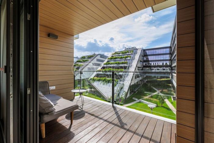 Pronájem bytu 2+kk, Praha - Libeň, Menclova, 52 m2