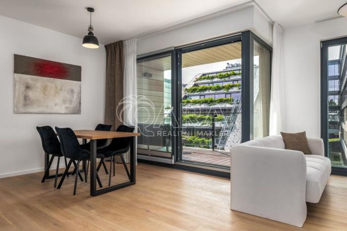 Pronájem bytu 2+kk, Praha - Libeň, Menclova, 52 m2
