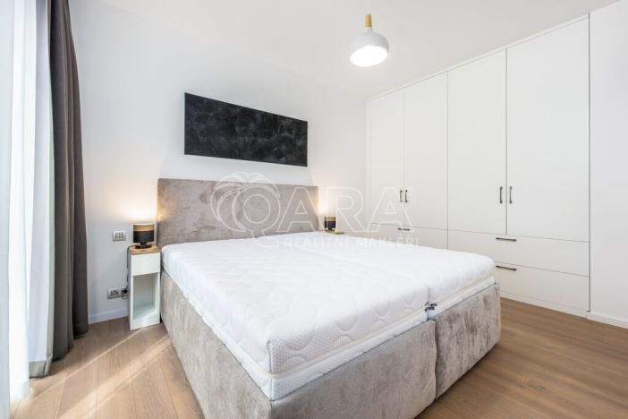 Pronájem bytu 2+kk, Praha - Libeň, Menclova, 52 m2