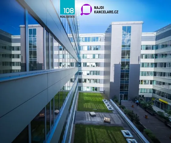 Pronájem kanceláře, Praha, 898 m2