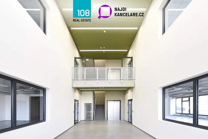 Pronájem kanceláře, Praha - Horní Počernice, K Bílému vrchu, 3000 m2