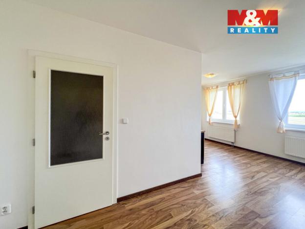 Pronájem bytu 1+kk, Klecany, V Honech, 29 m2