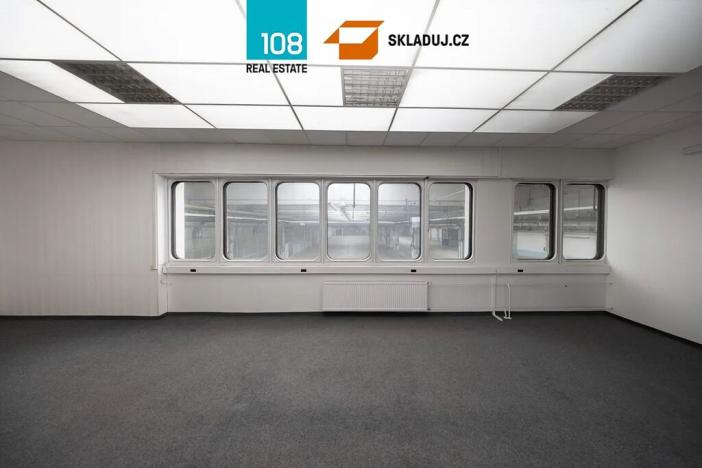 Pronájem skladu, Jihlava, Znojemská, 1500 m2