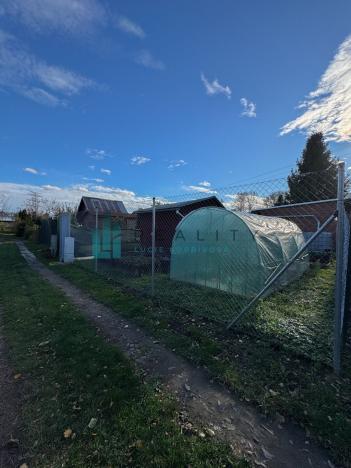 Prodej zahrady, Hodonín, 328 m2