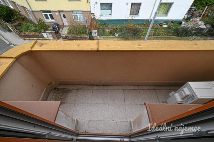 Pronájem bytu 1+1, Brno - Židenice, Škroupova, 38 m2