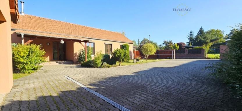 Prodej rodinného domu, Zlosyň, 118 m2