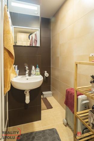 Pronájem bytu 1+1, Praha - Hlubočepy, Lamačova, 32 m2