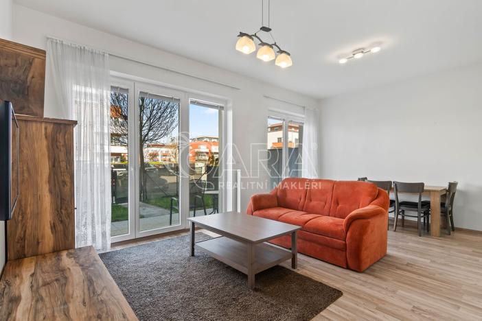 Pronájem bytu 2+kk, Praha - Pitkovice, Penízovková, 59 m2