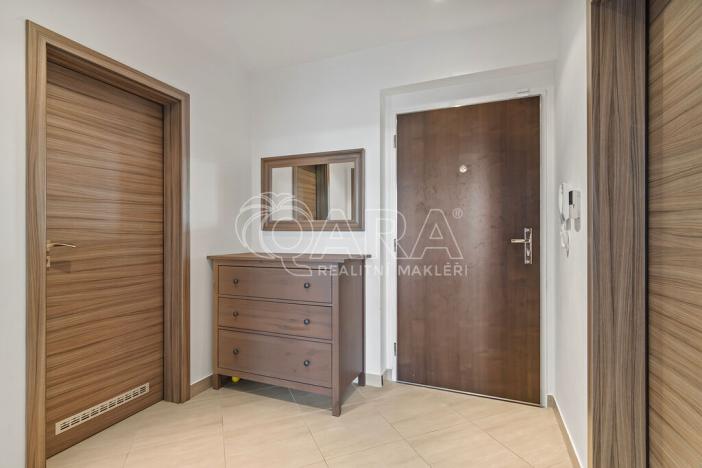 Pronájem bytu 2+kk, Praha - Pitkovice, Penízovková, 59 m2