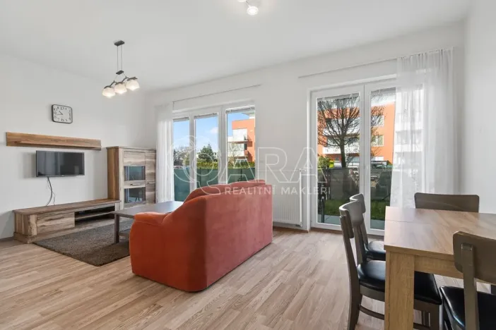 Pronájem bytu 2+kk, Praha - Pitkovice, Penízovková, 59 m2