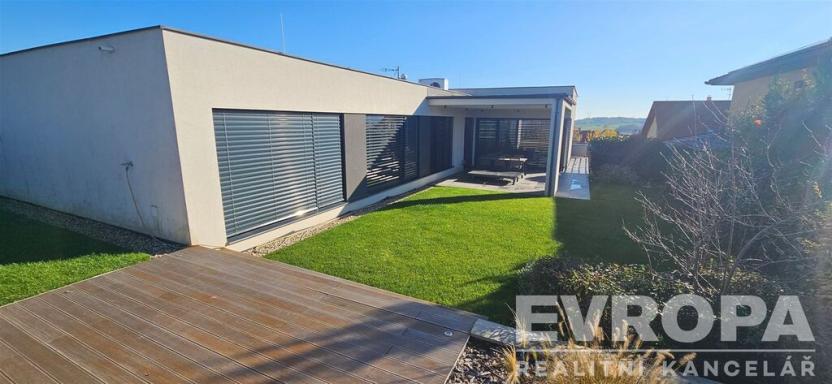 Prodej rodinného domu, Moravany, U Hájku, 197 m2