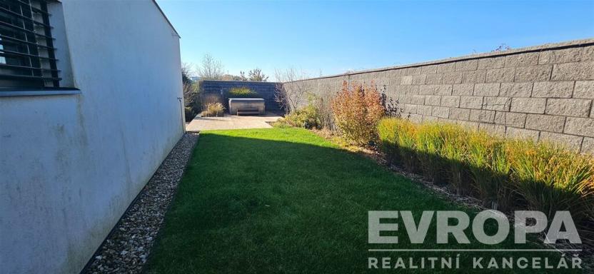 Prodej rodinného domu, Moravany, U Hájku, 197 m2