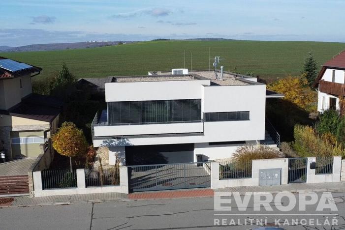 Prodej rodinného domu, Moravany, U Hájku, 197 m2