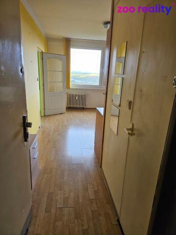 Pronájem bytu 1+1, Chomutov, Stavbařská, 35 m2